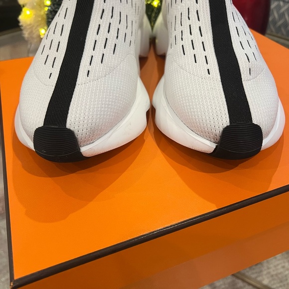 New item!! Hermes Sneakers - Picture 8 of 16